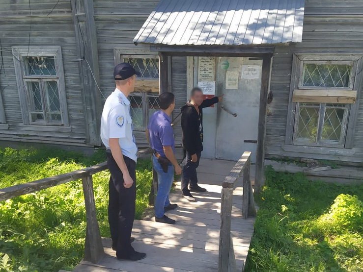 В Солигаличском районе Костромской области участковый уполномоченный оперативно раскрыл кражу, совершенную из деревенского магазина